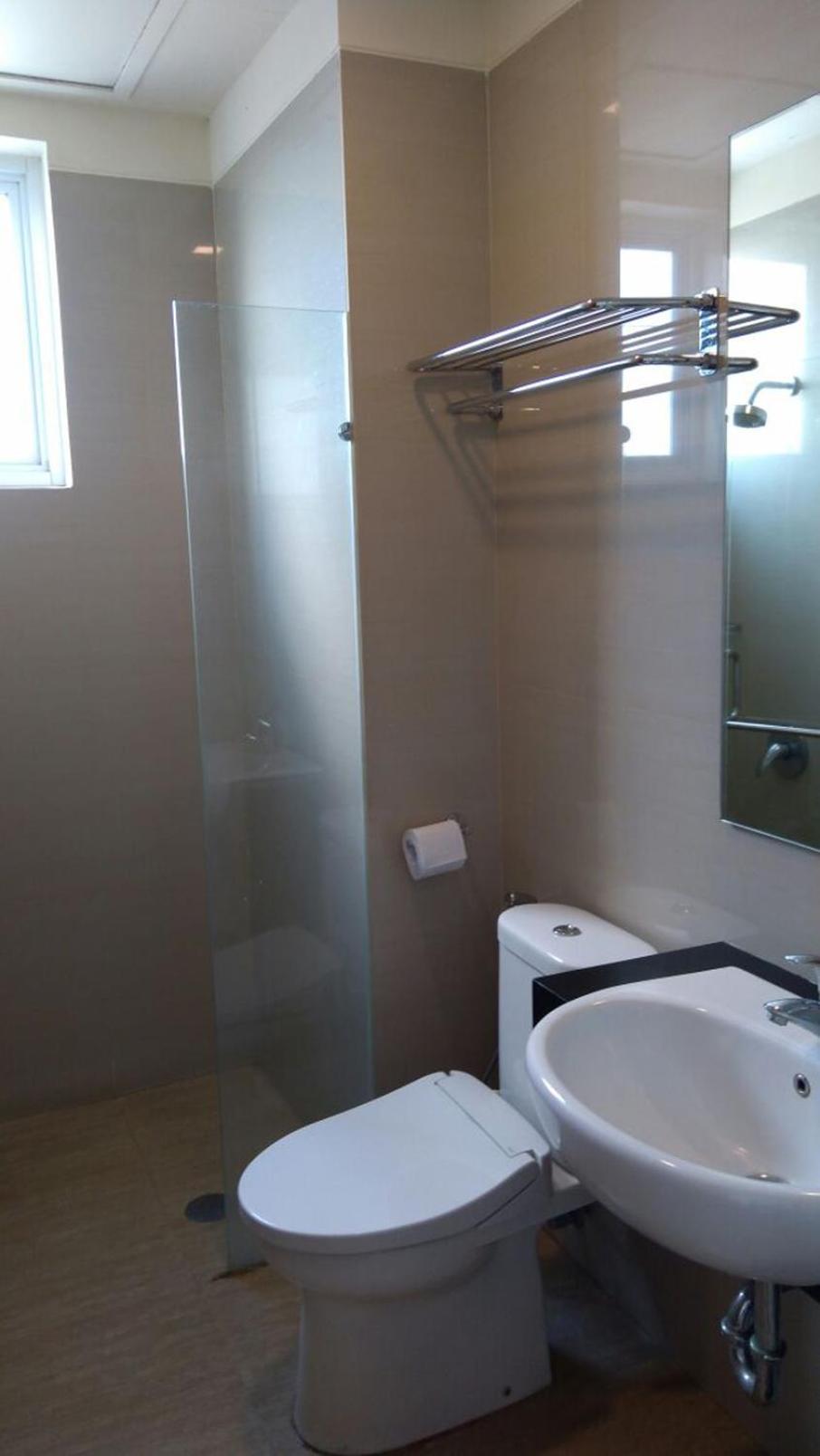 Green Eden Hotel Manado Phòng bức ảnh