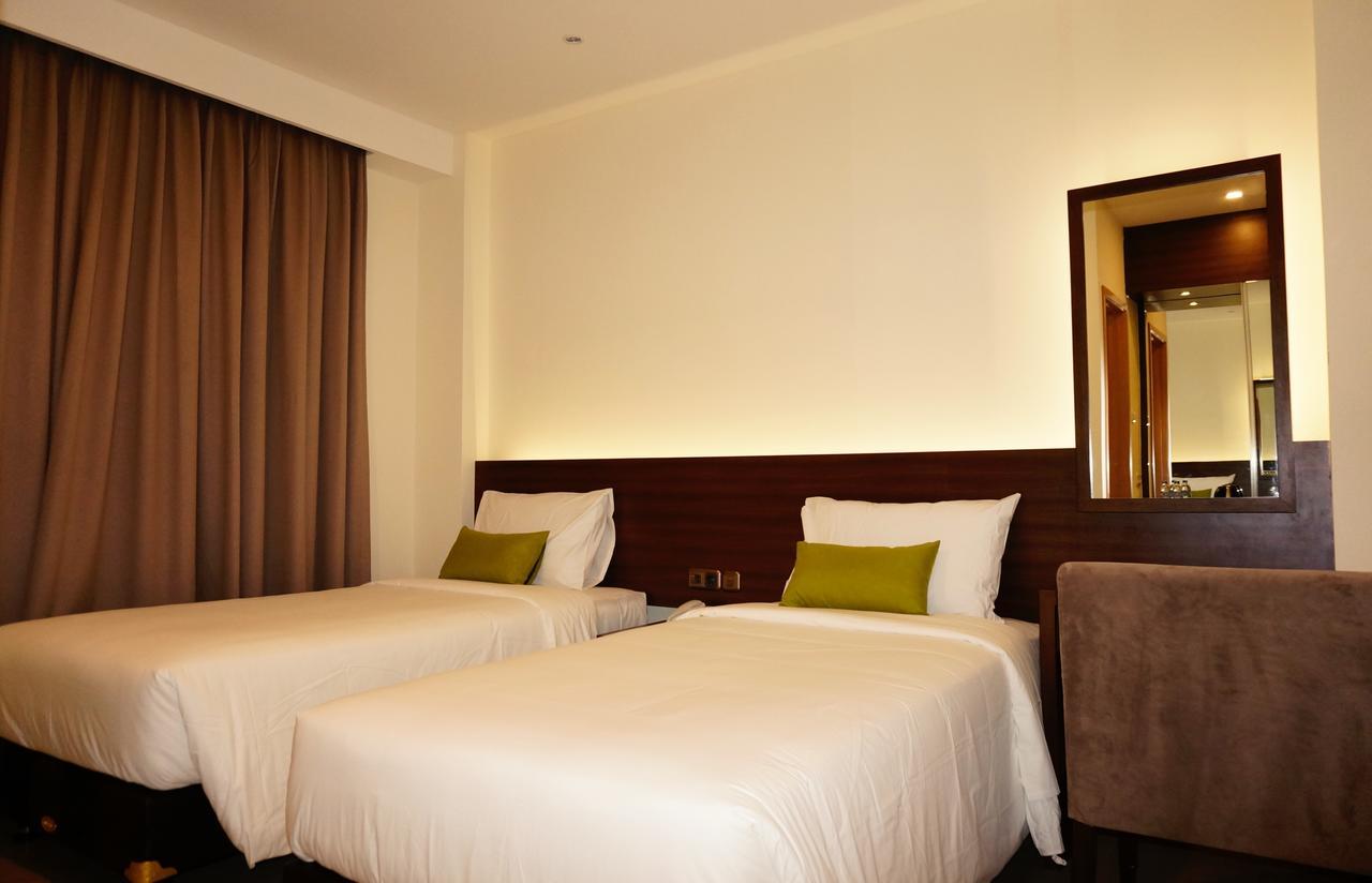 Green Eden Hotel Manado Ngoại thất bức ảnh