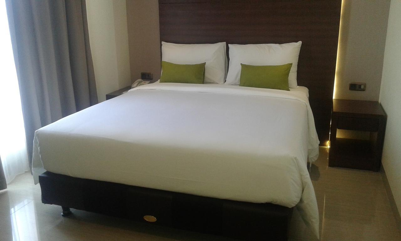 Green Eden Hotel Manado Ngoại thất bức ảnh