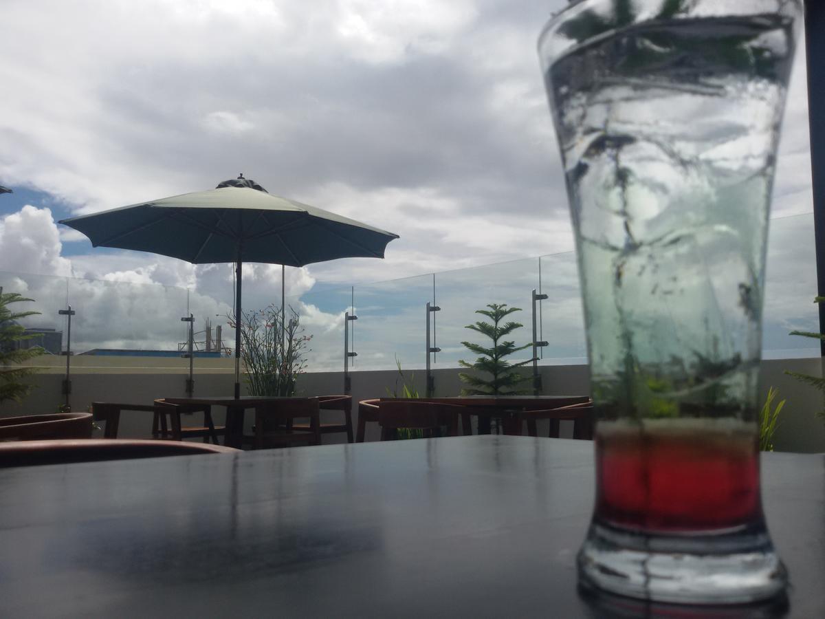 Green Eden Hotel Manado Ngoại thất bức ảnh