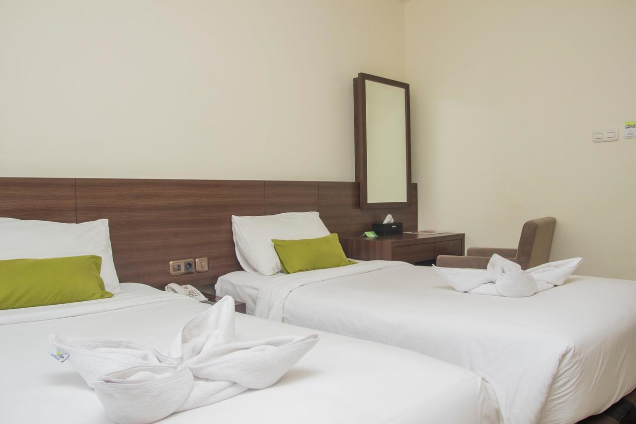 Green Eden Hotel Manado Ngoại thất bức ảnh